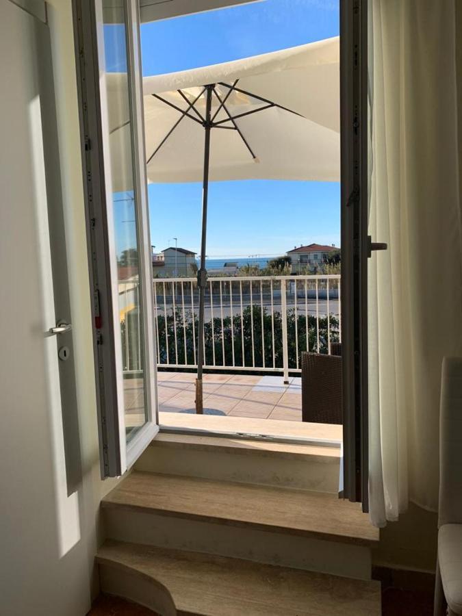Acquaviva Experience B&B San Vincenzo Buitenkant foto