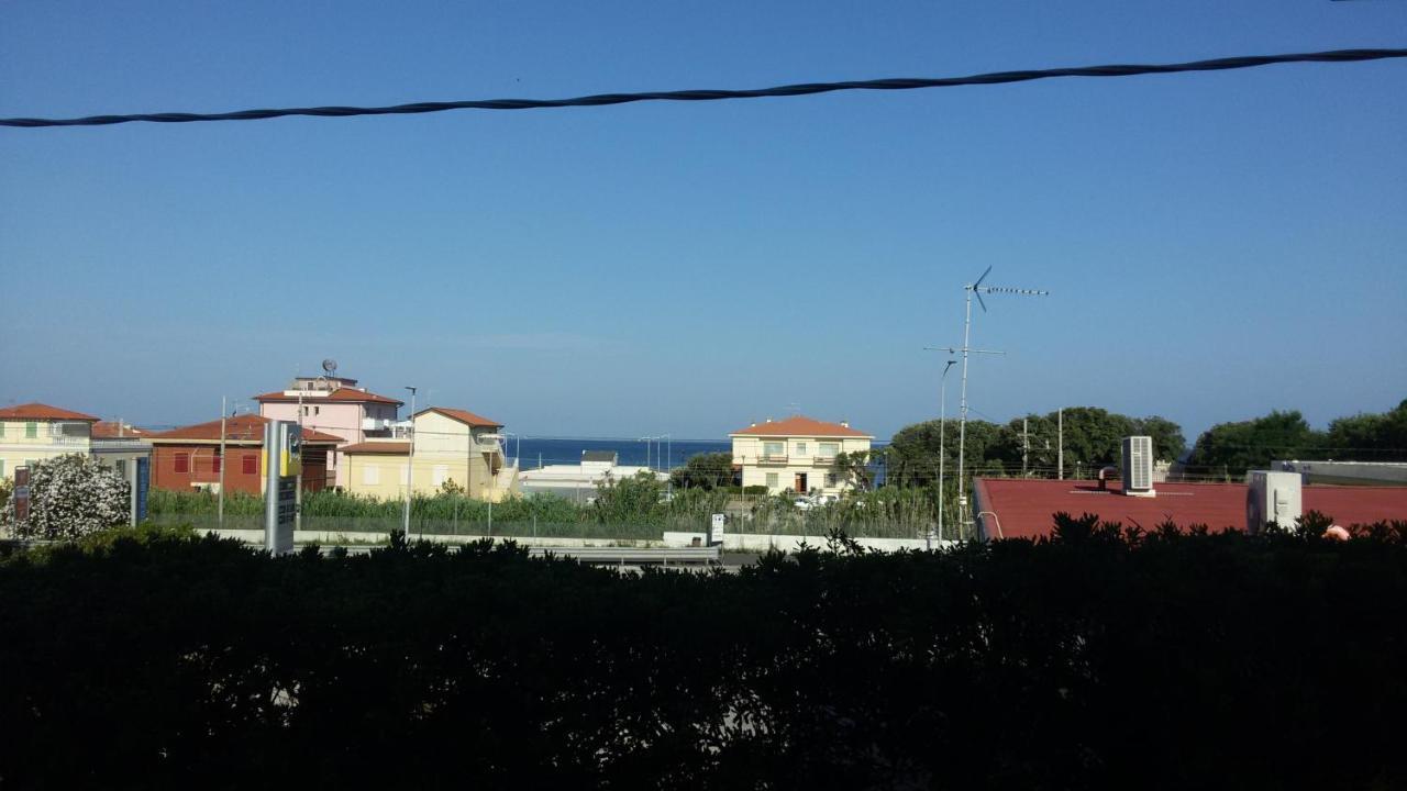 Acquaviva Experience B&B San Vincenzo Buitenkant foto